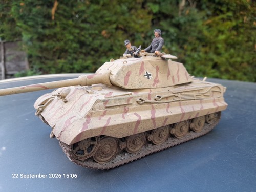 Built german king tiger - 1/35,