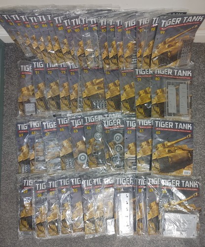 Hatchette tiger tank model - hatchette,