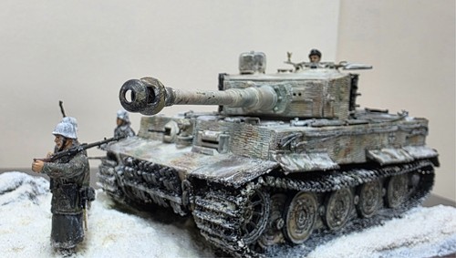 Built tiger tank - built, of