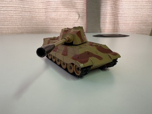 Corgi toys king tiger german - toys,