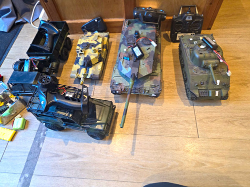 Henglong tanks and 4x4 - henglong,