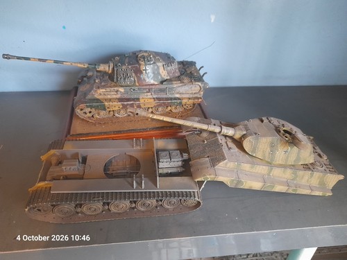 Built german king - x2, 1/72